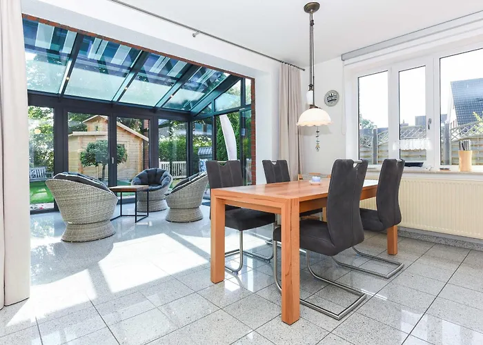 Ferienhaeuser Deichkrone Hébergement de vacances Bensersiel